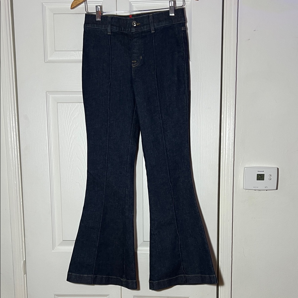 NWOT Spanx Highwaist Flare Jean Stretchy Women’s Small